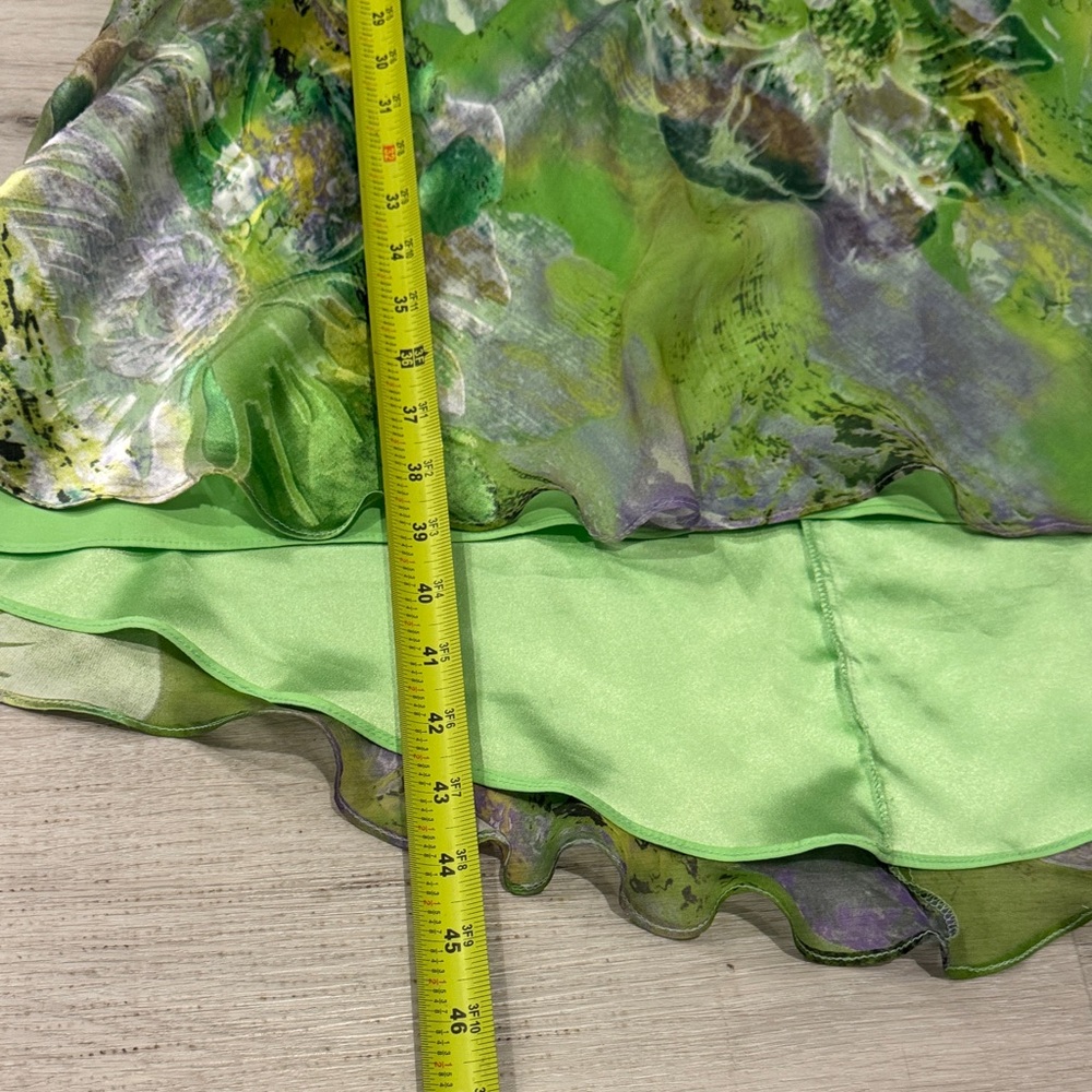 Elegant vintage Silk handmade lined beaded Sleeveless Dress with built in Bra. - Picture 13 of 13
